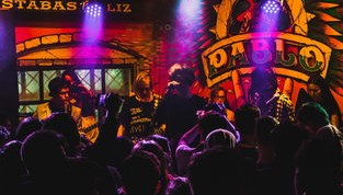 开云体育官方下载-全国高校体育舞蹈大赛舞姿优美技艺精湛，大学体育舞蹈大赛