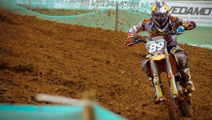 开云app下载安装-德甲球队高强度对抗中体能消耗与技术失误关联，德甲的水平