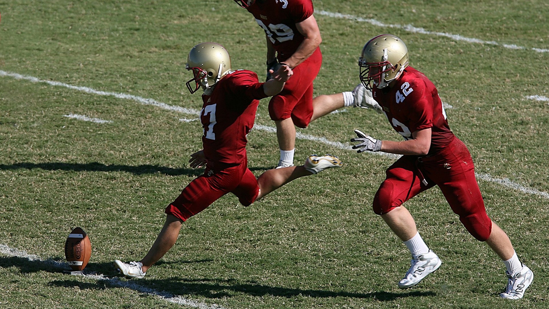 马拉松赛事创新模式提升参赛体验，创新马拉松方案